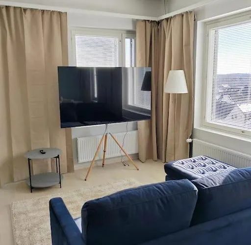 Keskustan Tyylikkaein Omalla Autopaikalla لابينرانتا